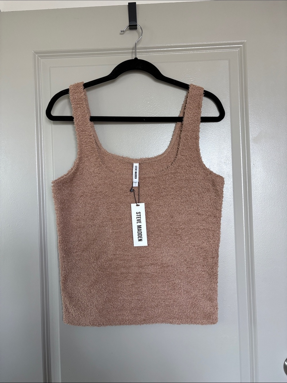 Steve Madden Boucle Knit Tank Top Nude Blush Size L NWT